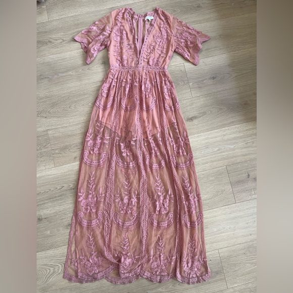Boho Lace Maxi Dress - Picture 1 of 4